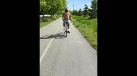 Man falls while riding no-handle bike in Vancouver, Canada