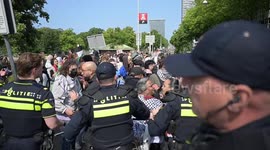 Caribbean Netherlands: Dutch police confront protesters after defacement of foreign ministry entrance in rally against seizure of Gaza-bound aid ship