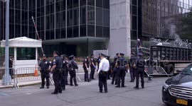 US: Demonstrators gather outside NYC’s Federal Plaza to protest ICE