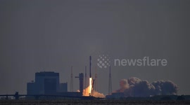 A SpaceX Falcon 9 rocket carrying 23 Starlink satellites