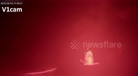 US: Lava Blasts Over 1000 Feet As Kīlauea Eruption Lights Up Night Sky