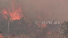 US, Los Angeles: Burbank 3rd Alarm Bethany Brush Fire Part 2