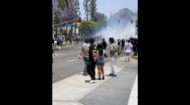 US: Clashes Erupt Between Federal Agents and ICE Protesters in Paramount, California 2