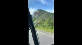 Canada: Emergency Declared as Wildfire Rages in Squamish, B.C. 2
