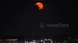 US: Strawberry full moon spotted in Charlotte, US