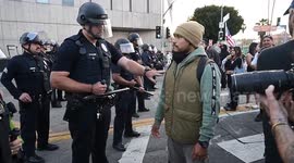 US: Police intervene in LA protests against ICE detention of migrants