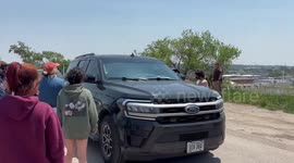 US: Tense atmosphere outside Glenn Valley Foods in Omaha after immigration raid
