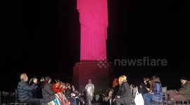 Brazil: Christ the Redeemer becomes runway for Rio Fashion Show