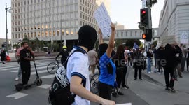US: Anti-ice protest downtown Los Angeles
