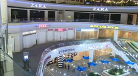 US, Bakersfield: Los Angeles Downtown Businesses Boarded Up For No Kings Day