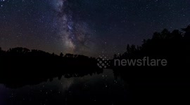 Amazing timelapse footage of the Milky Way