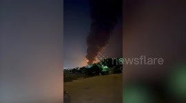 Israel targets oil depot in Tehran (1)