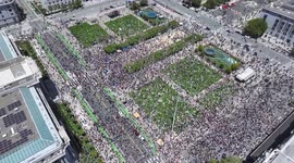 US: Tens of thousands attend 'No Kings' protest in San Francisco, US