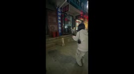 Dog hops in joy to greet women in Shandong, China