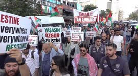 Türkiye: Solidarity march with Iran takes place in Istanbul