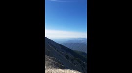 Une vue à couper le souffle en haut de ce sommet le Mont Ventoux