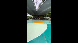 Man slips on slippery court while dribbling in Guangdong, China