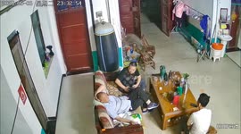 Water pressure container explodes as friends sit in apartment