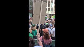 UK: Hundreds Rally as Mo Chara Appears in Court Over Hezbollah Flag Incident