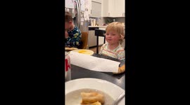 Hungry toddler gives up on waiting when prayer takes too long to finish