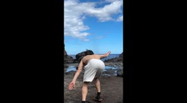 Man reveals himself as the Ultimate Waterbender during flippin' amazing display on Maui
