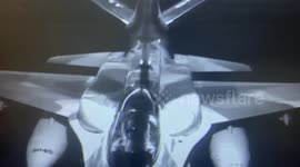 Israeli fighter jet refuels mid-flight 'during strikes on Iranian targets'