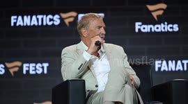 US: 2025 Fanatics Fest NYC  - Day 1