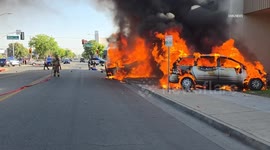 US, Bakersfield: Bakersfield 2-Vehicle Fiery Collision Results in Fatality Graphic Content