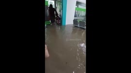 Floodwaters Inundate Ibnu Sina Hospital in Balikpapan, Indonesia