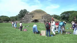 El Salvador: El Salvador’s indigenous people perform rituals to mark summer solstice