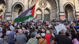 US: Mahmoud Khalil joins rally outside Columbia University, NYC