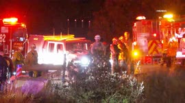 US, Los Angeles: Los Angeles County Driver Rescued by Helicopter After 240-Foot Cliff Plunge on Angeles Crest