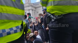 UK: ‘Palestine Action’ Supporters Rally at Trafalgar Square After Protest Ban 3
