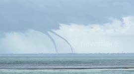 US: Double Waterspout Spotted Off Florida’s Coast