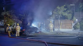 US, Los Angeles: Echo Park Structure Fire