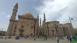 Egypt: Passed away in exile, Iran’s last Shah rests in Cairo’s prestigious Al-Rifa’i Mosque