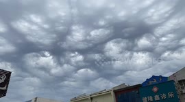 Unusual holes spotted in thick clouds in Liaoning, China