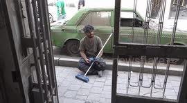 Iran: Israeli airstrikes devastate Tehran neighborhood despite ceasefire announcement