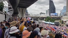 Thai royalists protest over government's handling of Cambodia border dispute