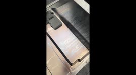 Woman films herself deep cleaning household appliances during UK heatwave