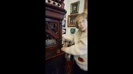 27-Inch Regina Music Box Plays Melody