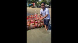 Local floats in made from recycled drinks bottles in the Philippines
