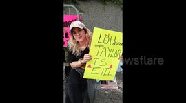 US: Britney Spears supporter displays signs and paraphernalia in support of Britney Spears outside the criminal courthouse