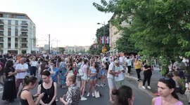 Serbia: Mass Anti-Government Protest Held in Belgrade