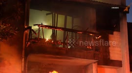 US, Los Angeles: Woodland Hills Greater Alarm Blaze Destroys Townhome