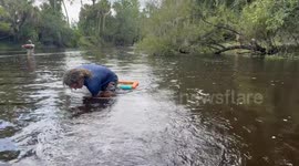 Florida man fossil hunting for megalodon tooth in peace River makes amazing find!