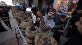 Iraq: Muslims gather in Najaf to commemorate Imam Hussein and Karbala martyrs