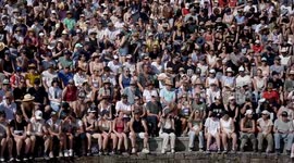 Spain: Hundreds join annual wild horses festival 'La Rapa das Bestas' in Spain