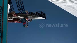 Bolivia: Cyclists race world’s highest urban downhill in Bolivia