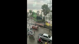 Floods submerge busy roads amid heavy rain in the Philippines